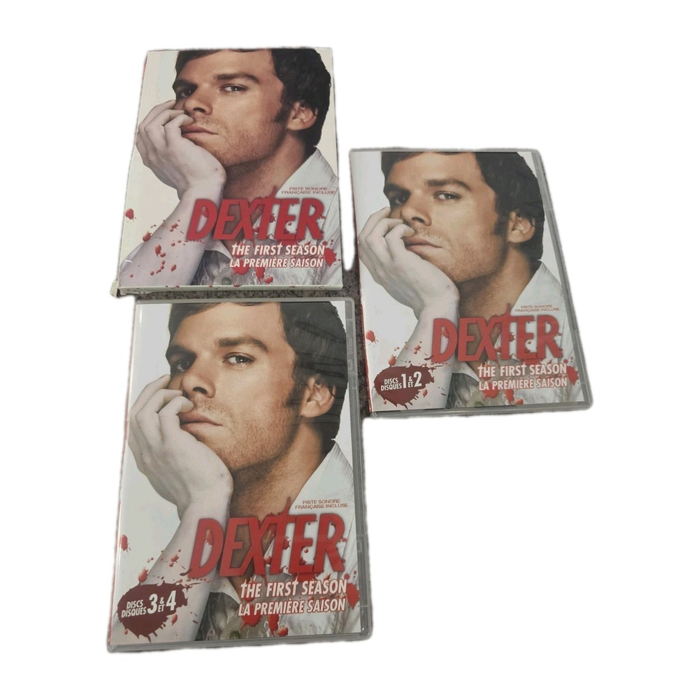 Dexter 2009 Breygent Collectors Album Season 1 Used &Season 2 Sealed New - Picture 2 of 9